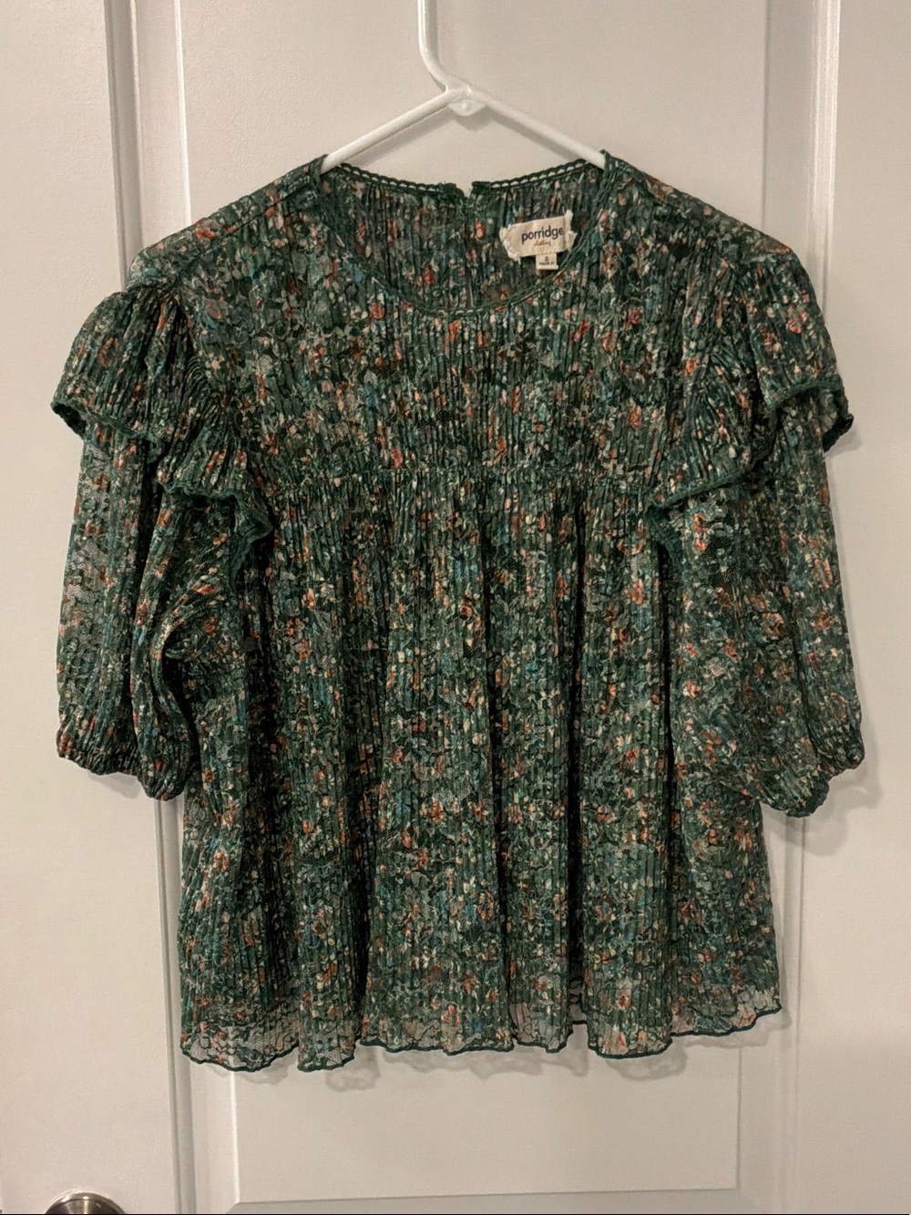 Porridge Green Floral Ruffle-Sleeve Womens Top